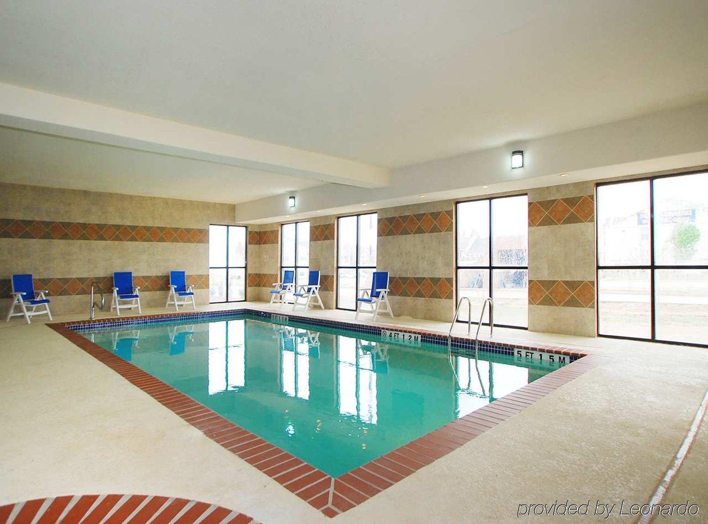 Hotel Hampton &