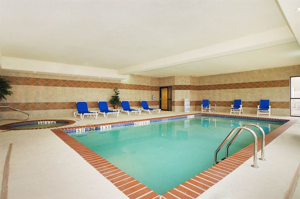 Hotel Hampton & 3*